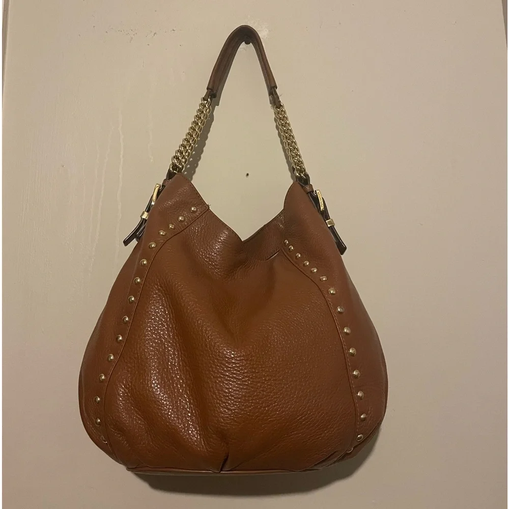 Michael Kors cognac pebbled leather hobo bag w hang tag